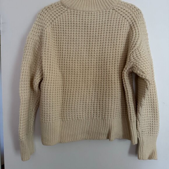 Everlane Cream Crew Neck Sweater - Picture 3 of 4
